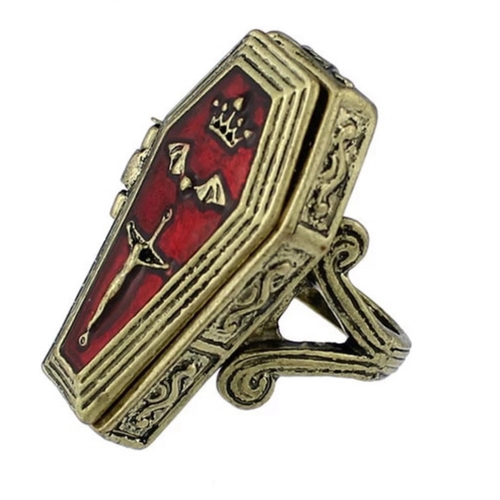 Gothic style coffin ring. Antique gold color.NWT